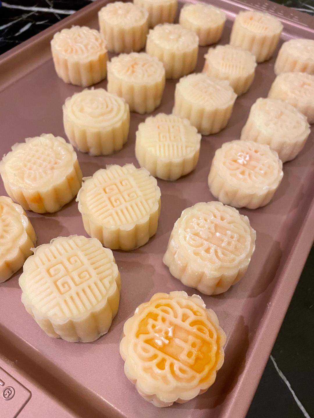 冰皮奶黄月饼(无需烤箱)