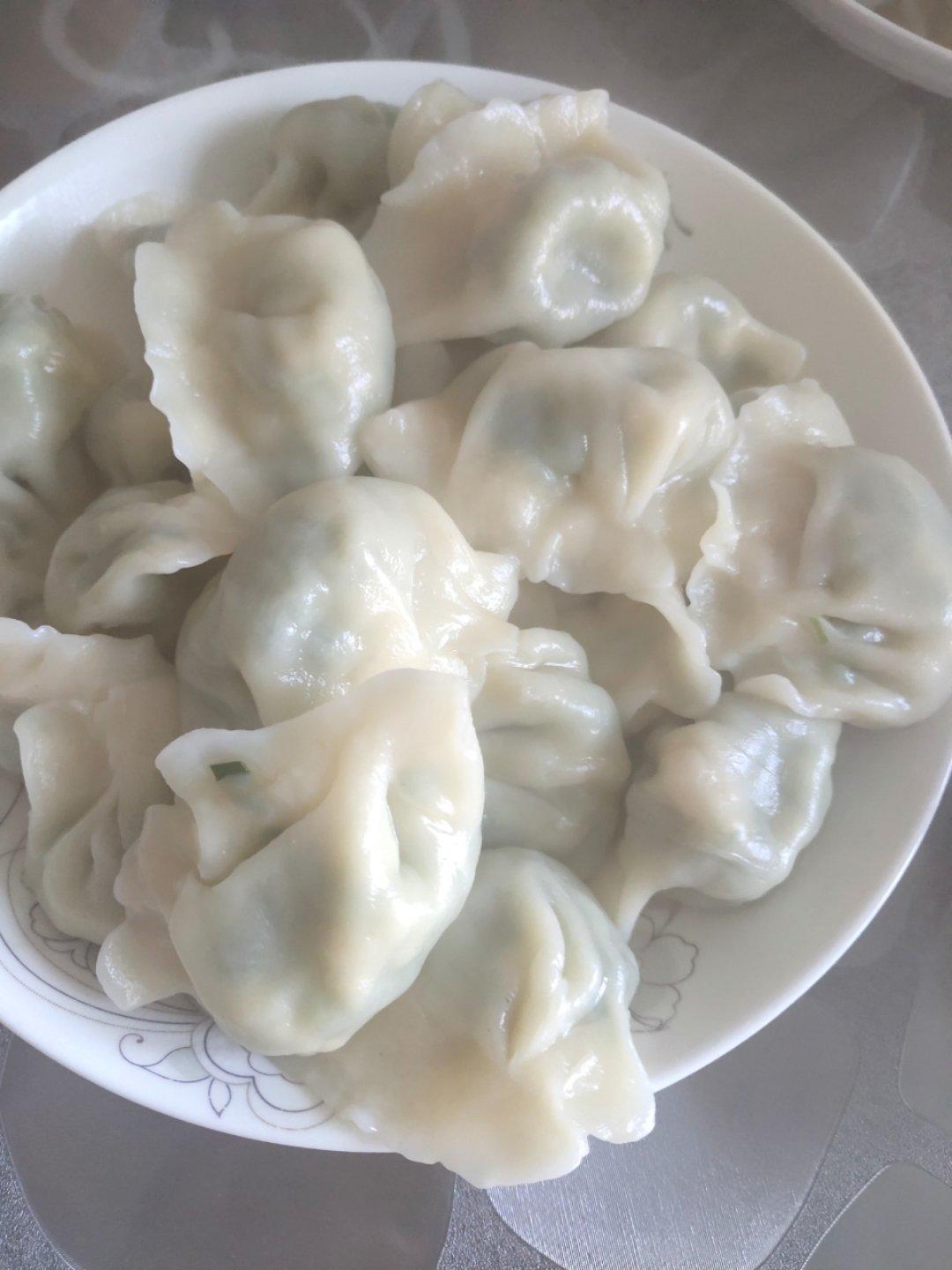 韭菜鸡蛋虾仁三鲜饺子