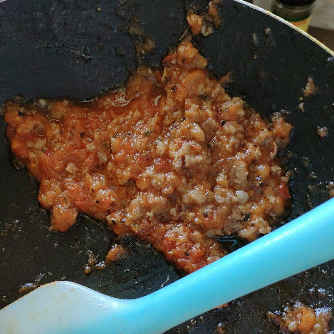 番茄肉酱意大利面