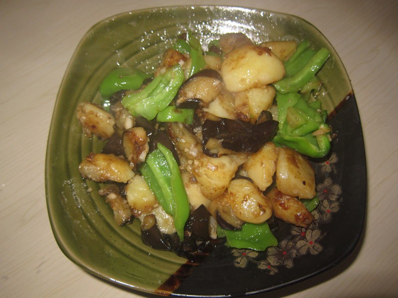 少油地三鲜