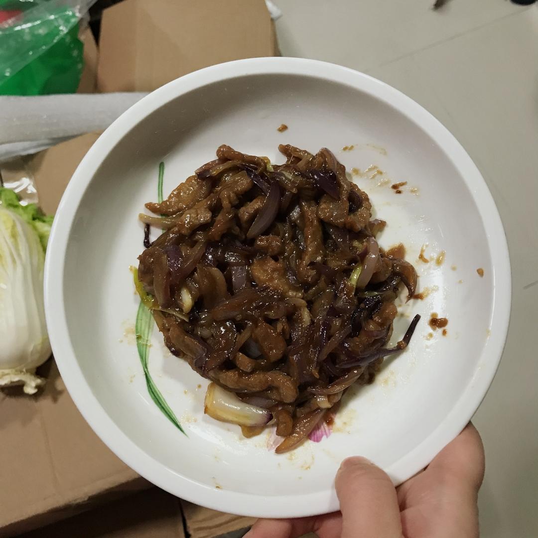 洋葱炒牛肉