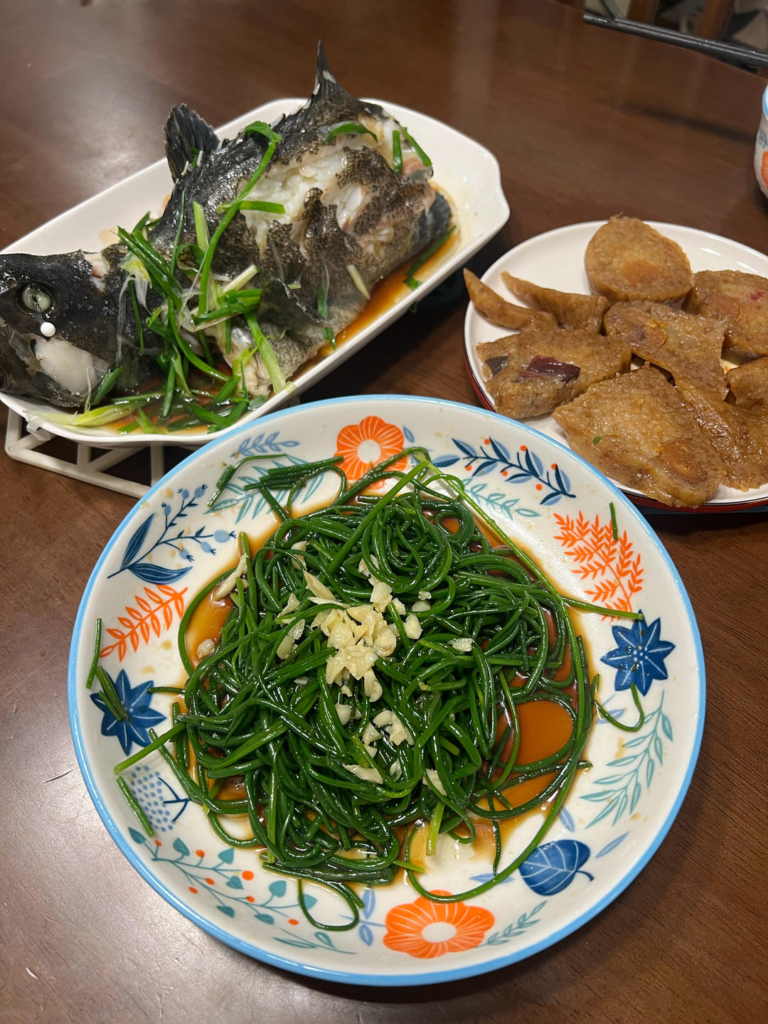 绿脆绿脆的凉拌沙葱