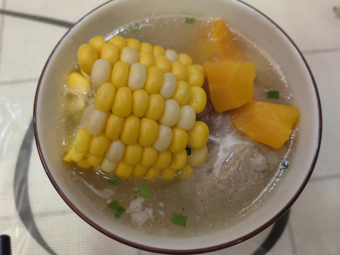 玉米排骨汤