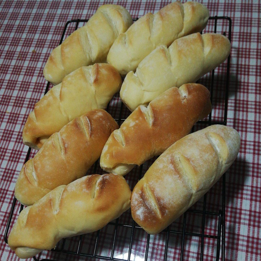 香喷喷的肉松卷面包