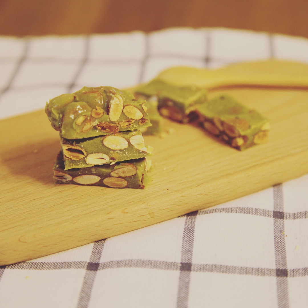 法式杏仁牛轧糖