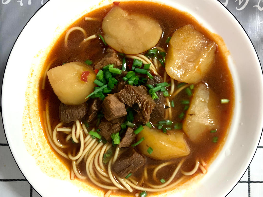 红烧牛肉面