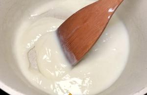 椰蓉红豆牛奶小方的做法 步骤5