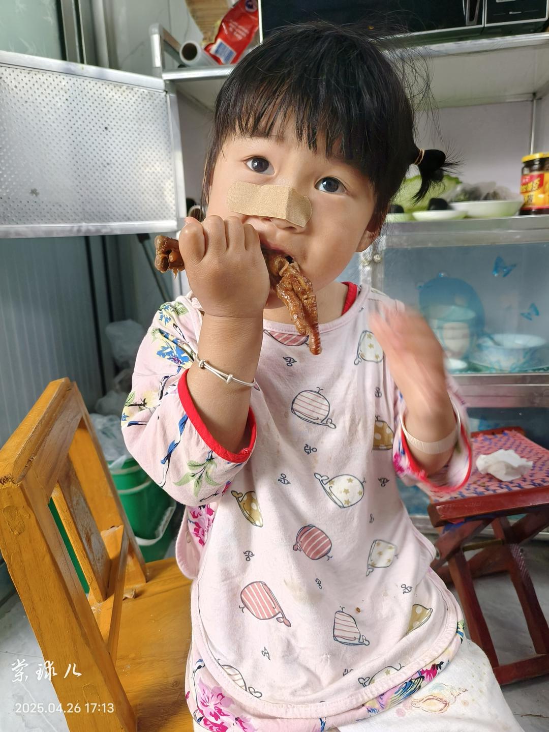 “销魂”卤鸡爪