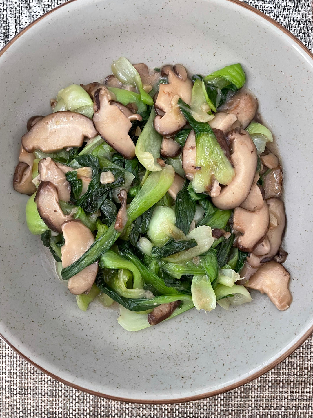 香菇油菜（简单快手）