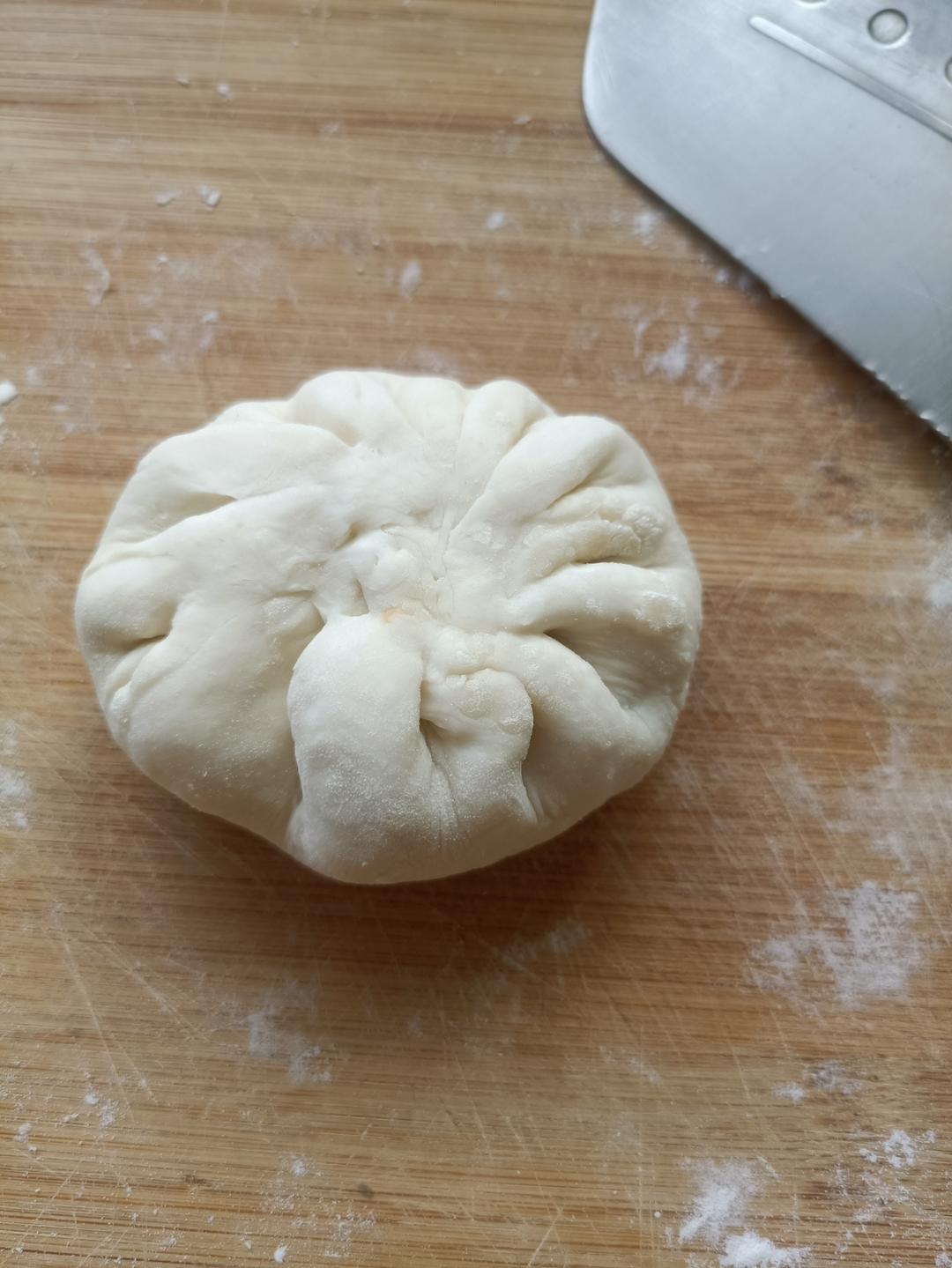 会连续吃八个的萝卜馅饼