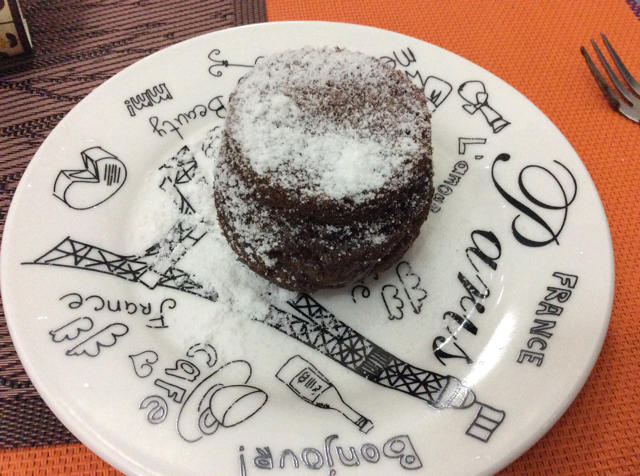 巧克力熔岩蛋糕(全图文超简单)