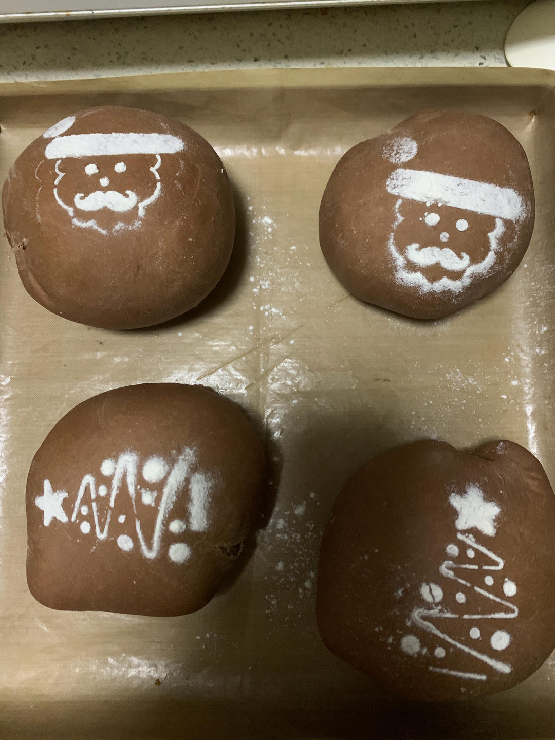 巧克力坚果乳酪软欧包🍞满满乳酪坚果果干馅料🍒明日早餐