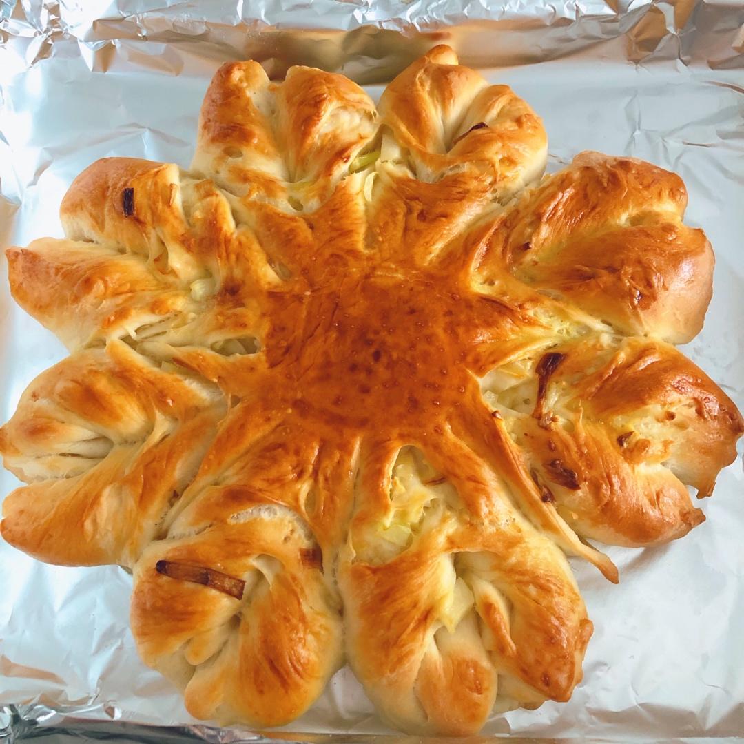 【小高姐】蒜香浓郁 造型优美 不用揉出手膜的面包