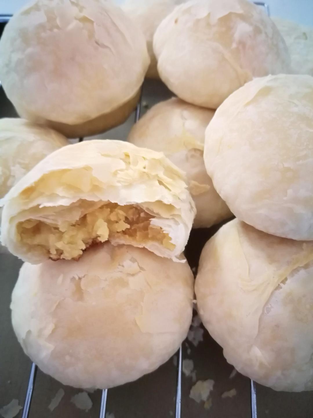 酥皮绿豆饼   酥得掉渣渣