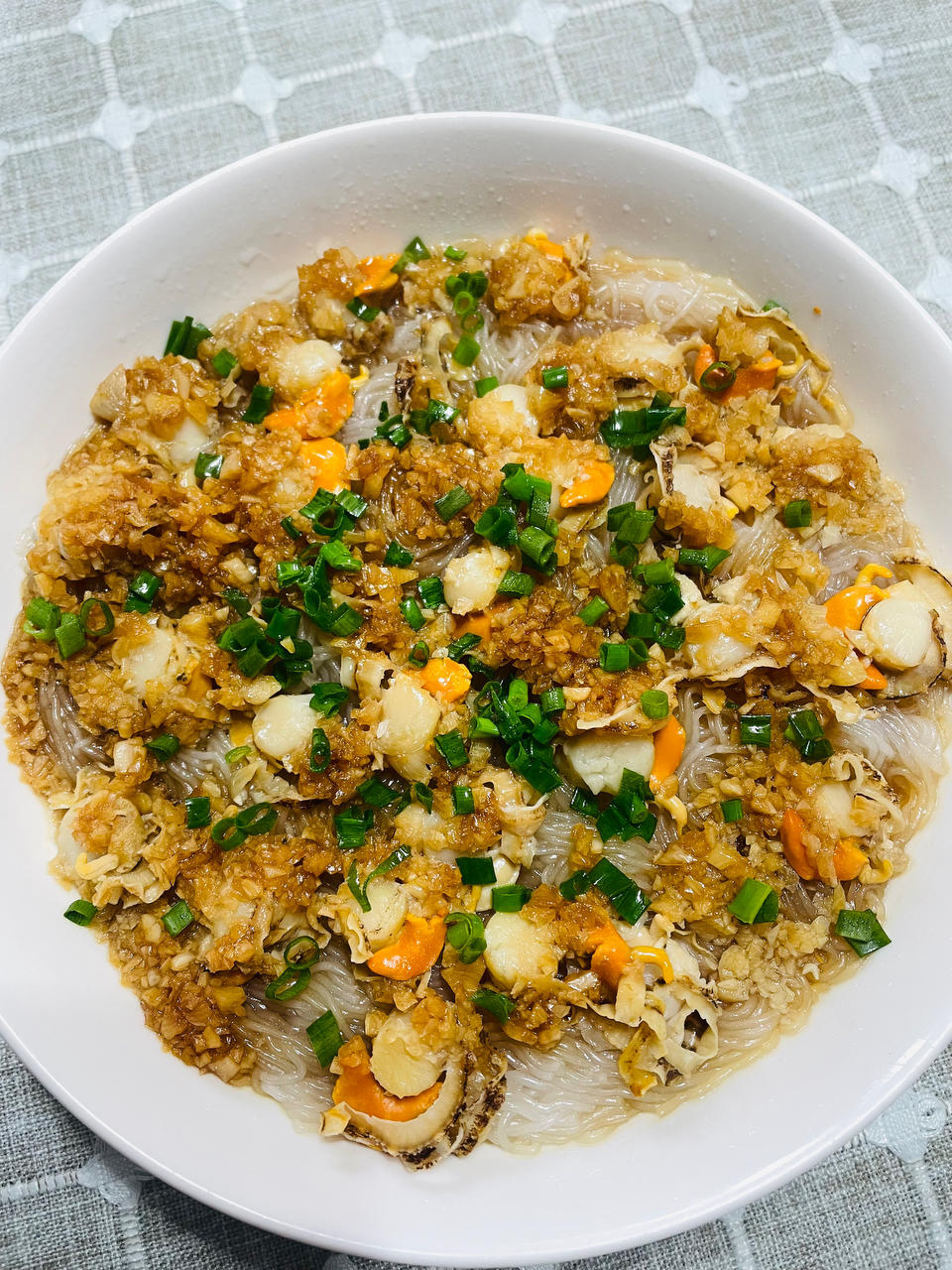 蒜蓉扇贝肉蒸粉丝