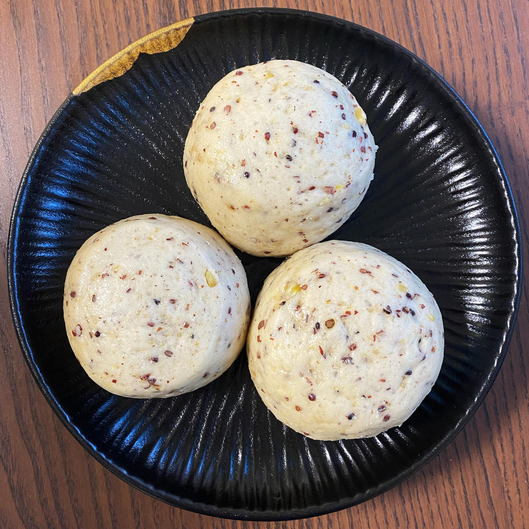 藜麦馒头
藜麦+红枣+板栗🌰