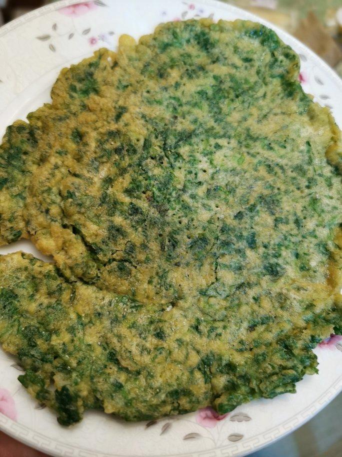 芹菜叶蛋饼