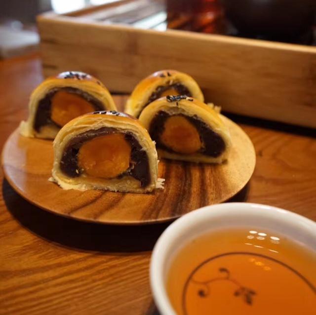 蛋黄酥酥酥（超级奶香黄油版）