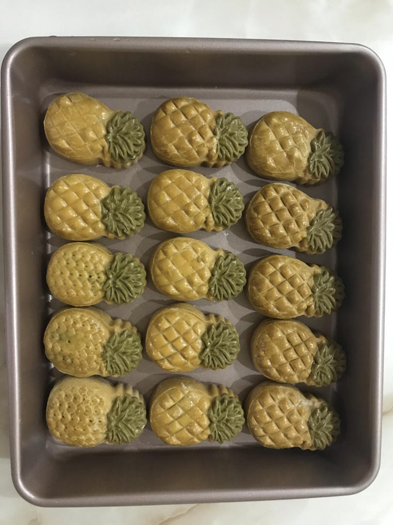 万能广式月饼皮（附上菠萝月饼制作）