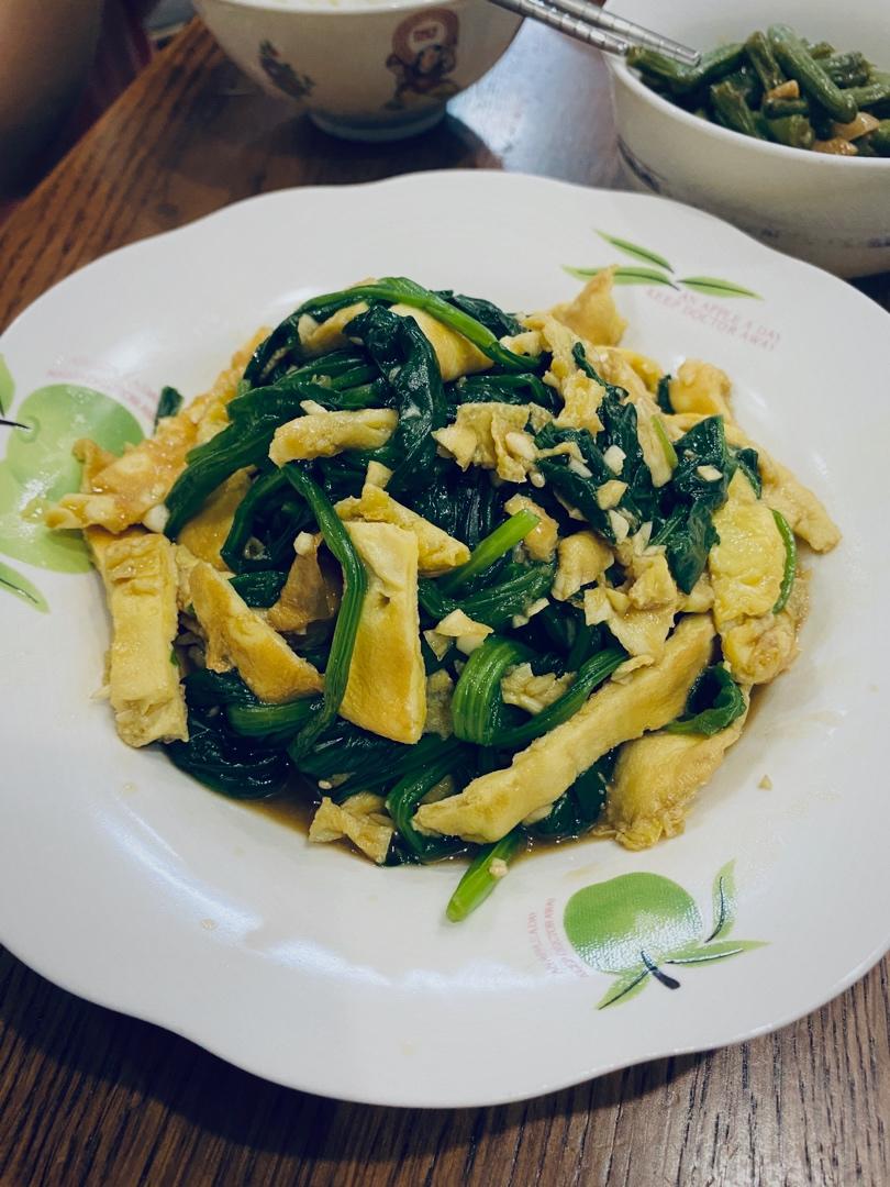 健康低脂凉拌菜—菠菜可以这样吃