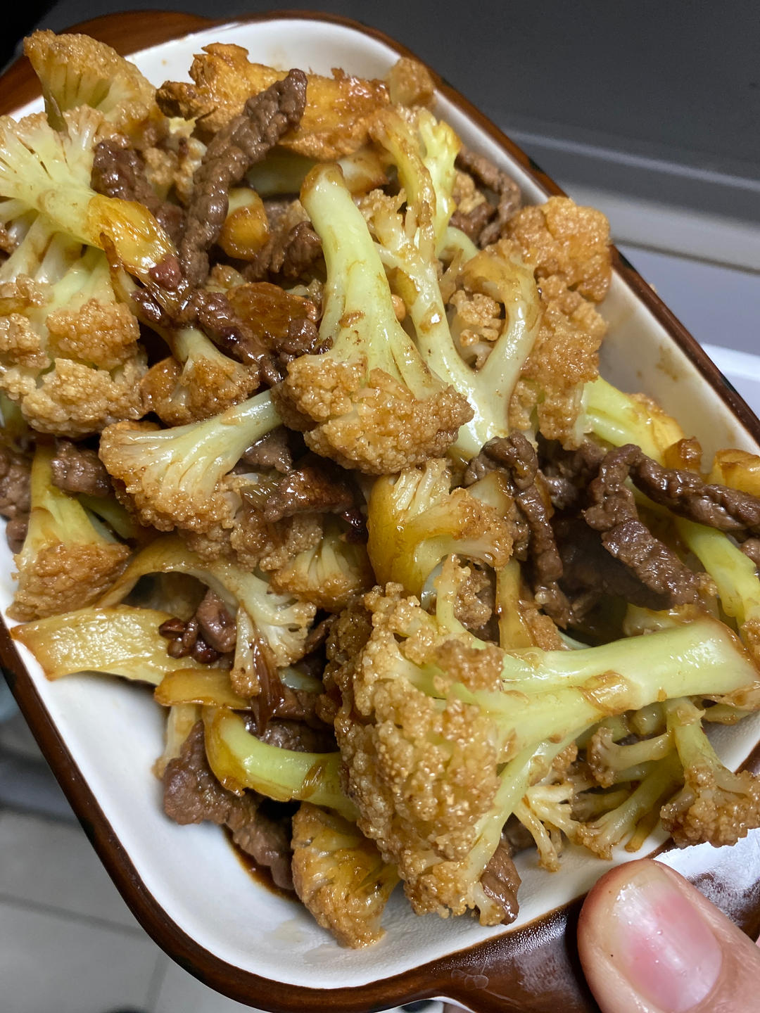 牛肉炒菜花