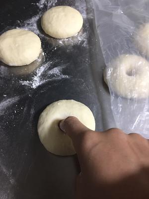 甜甜圈的做法 步骤3