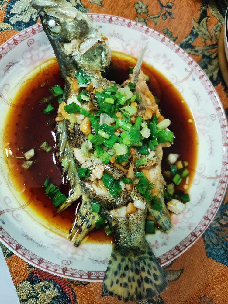 葱油桂鱼