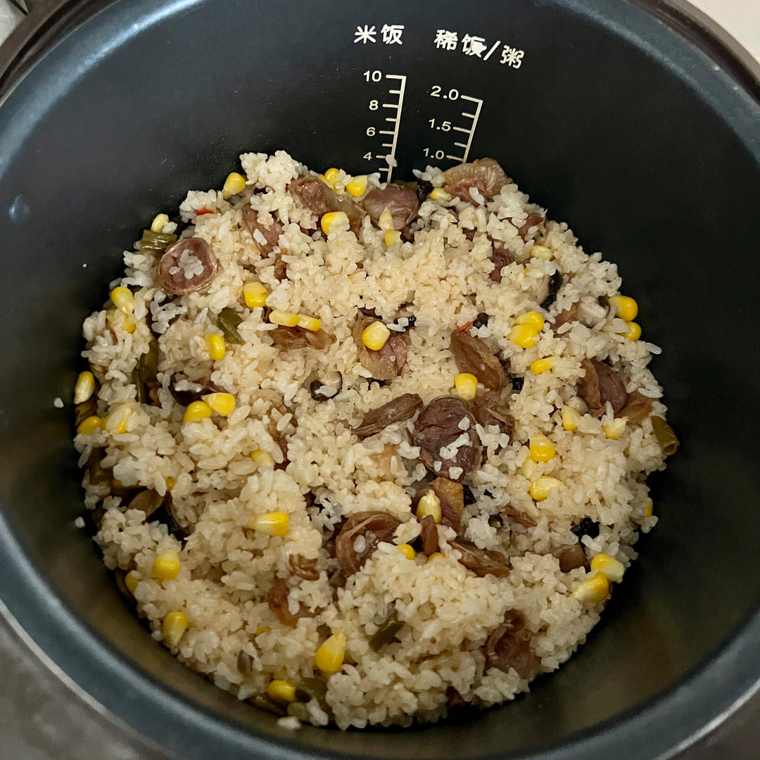 懒人必备～电饭煲腊肠焖饭