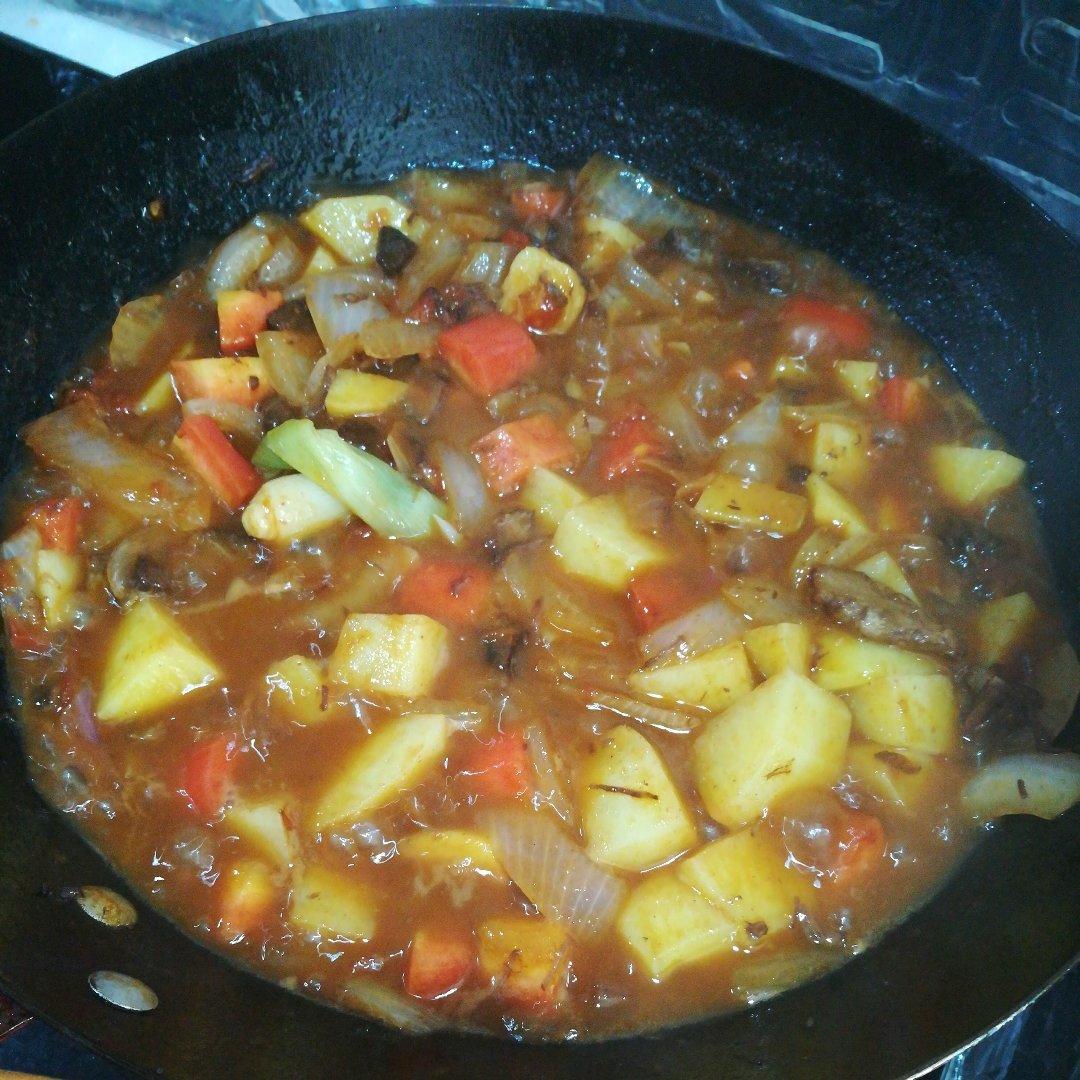 土豆炖牛肉