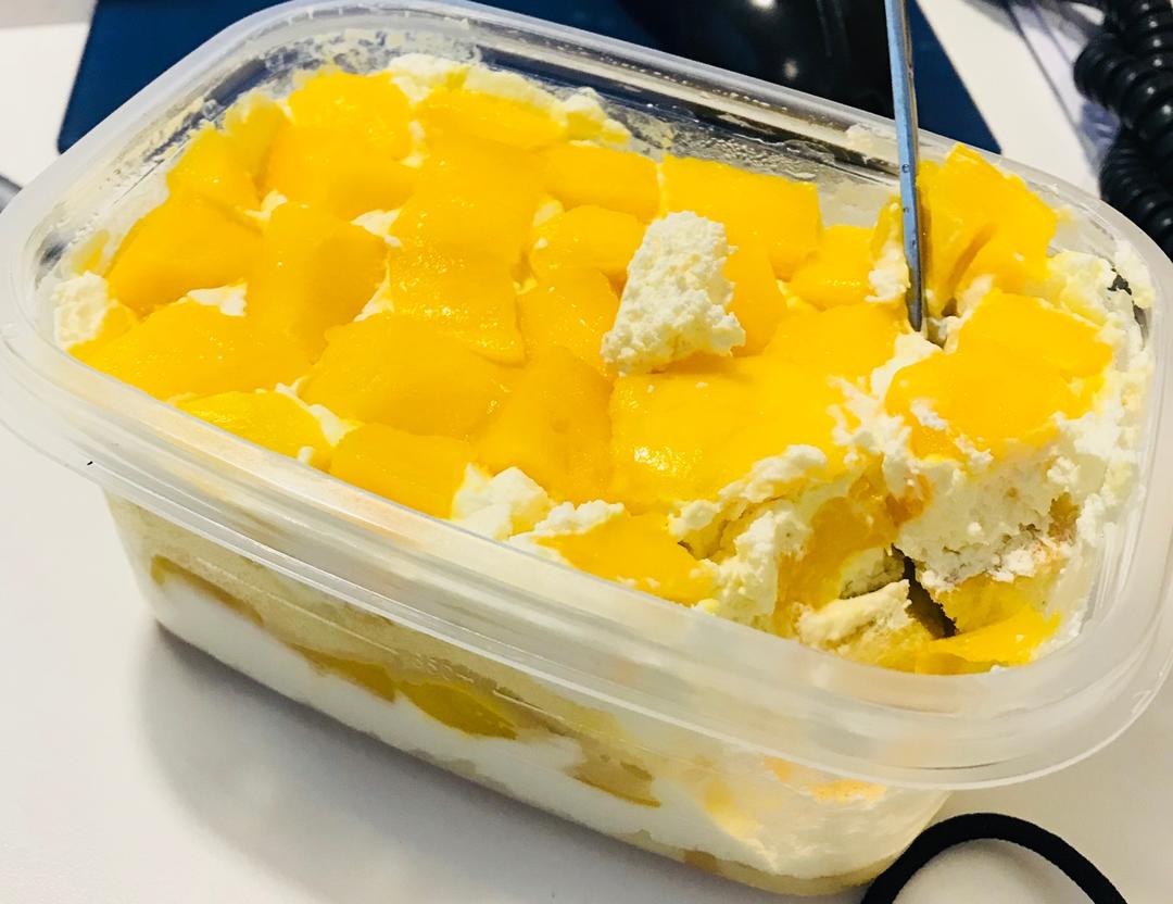 简单快手的便当饭盒水果盒子蛋糕