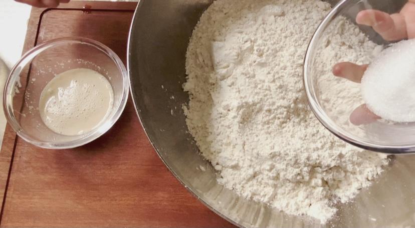 纯奶手撕吐司的做法 步骤1