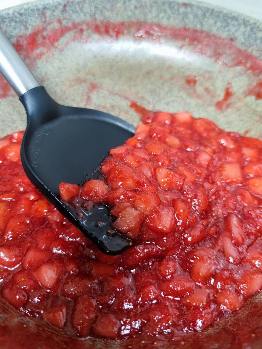 自制无添加草莓酱