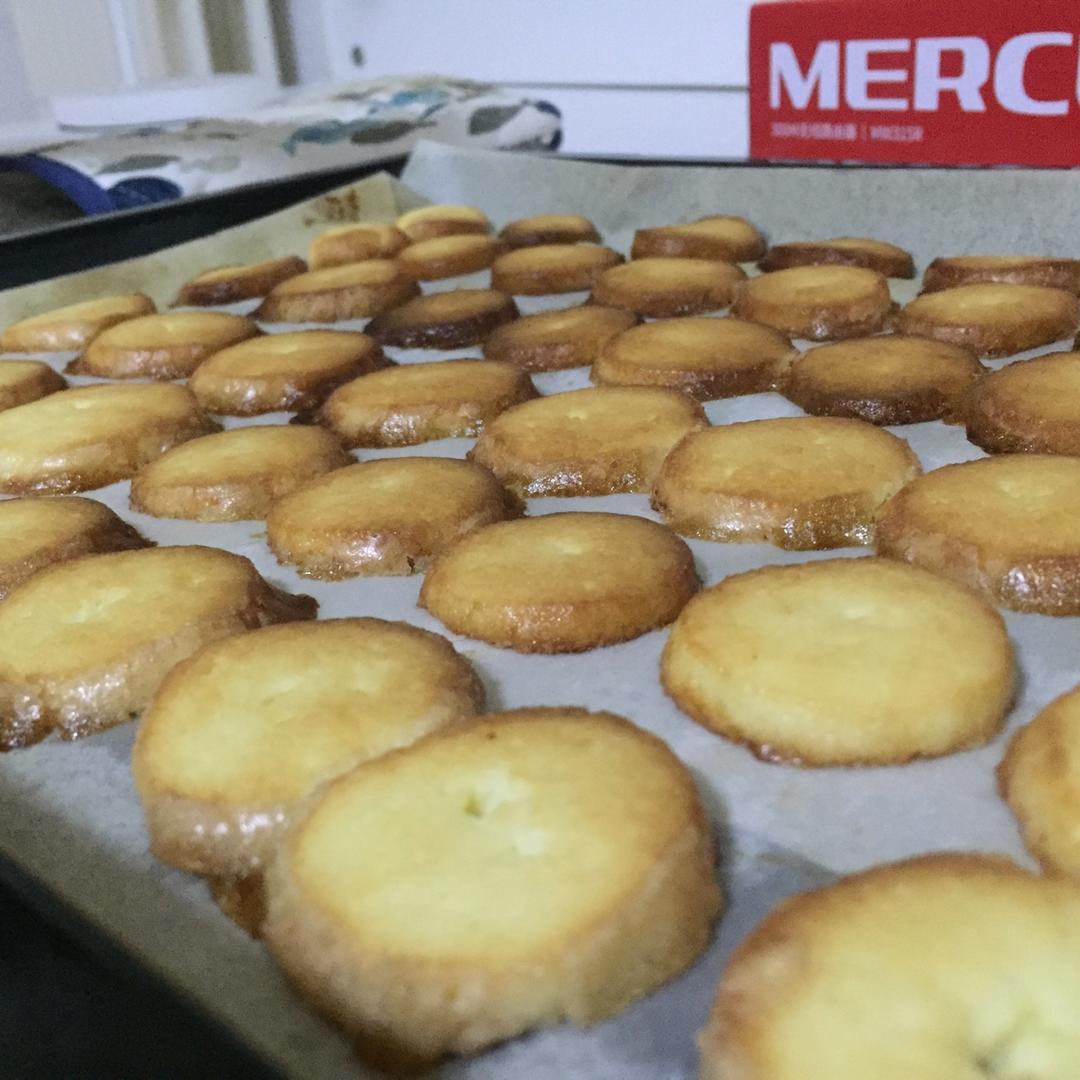 砂糖香草黄油饼干