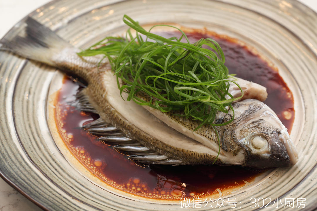 【0449】清蒸黑翅鱼（黑鲷鱼） <302小厨房>