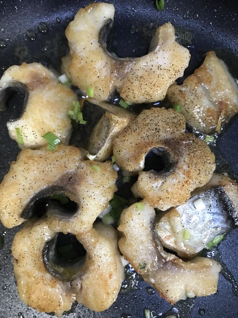 香煎巴沙鱼柳