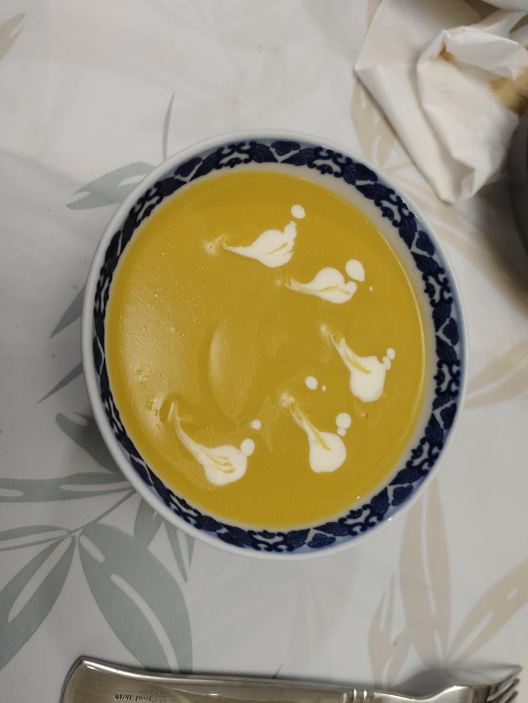 超正宗西式南瓜浓汤