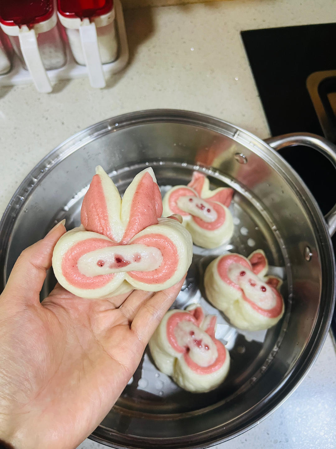 卡通兔子馒头