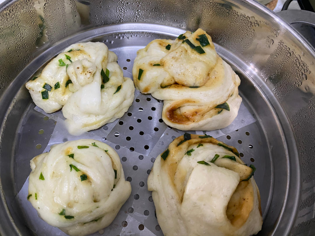 椒盐香葱花卷