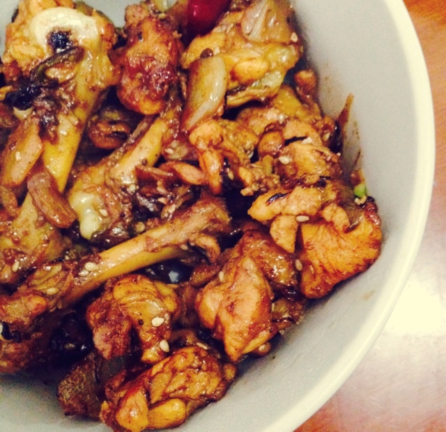 集麻、辣、鲜、香为一身的“重口味”鸡肉吃法——【麻辣鸡块】