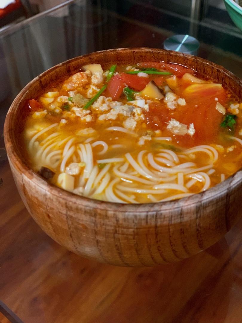 🍅番茄香菇青菜面