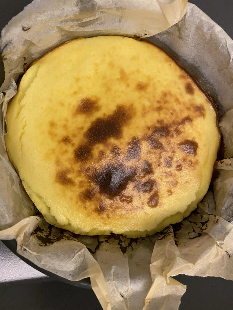 4寸巴斯克式芝士蛋糕
