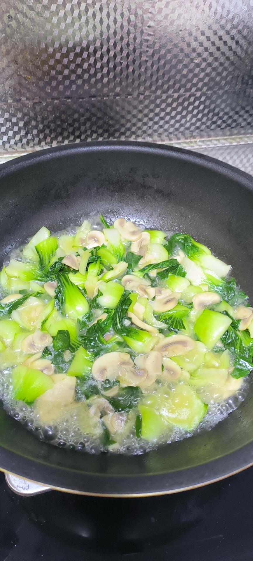 清炒蘑菇青菜