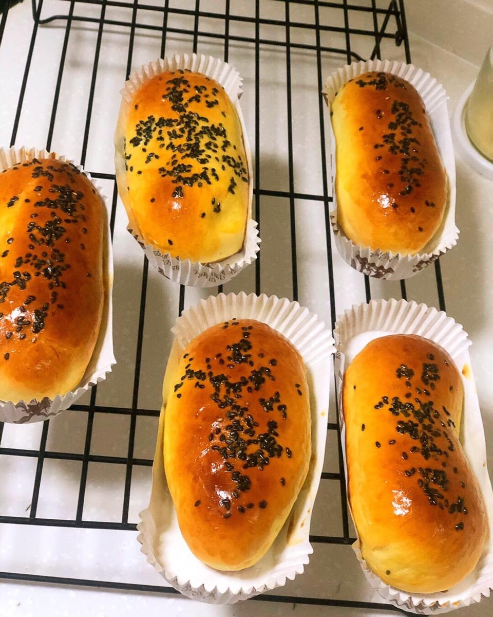 牛奶红豆小餐包