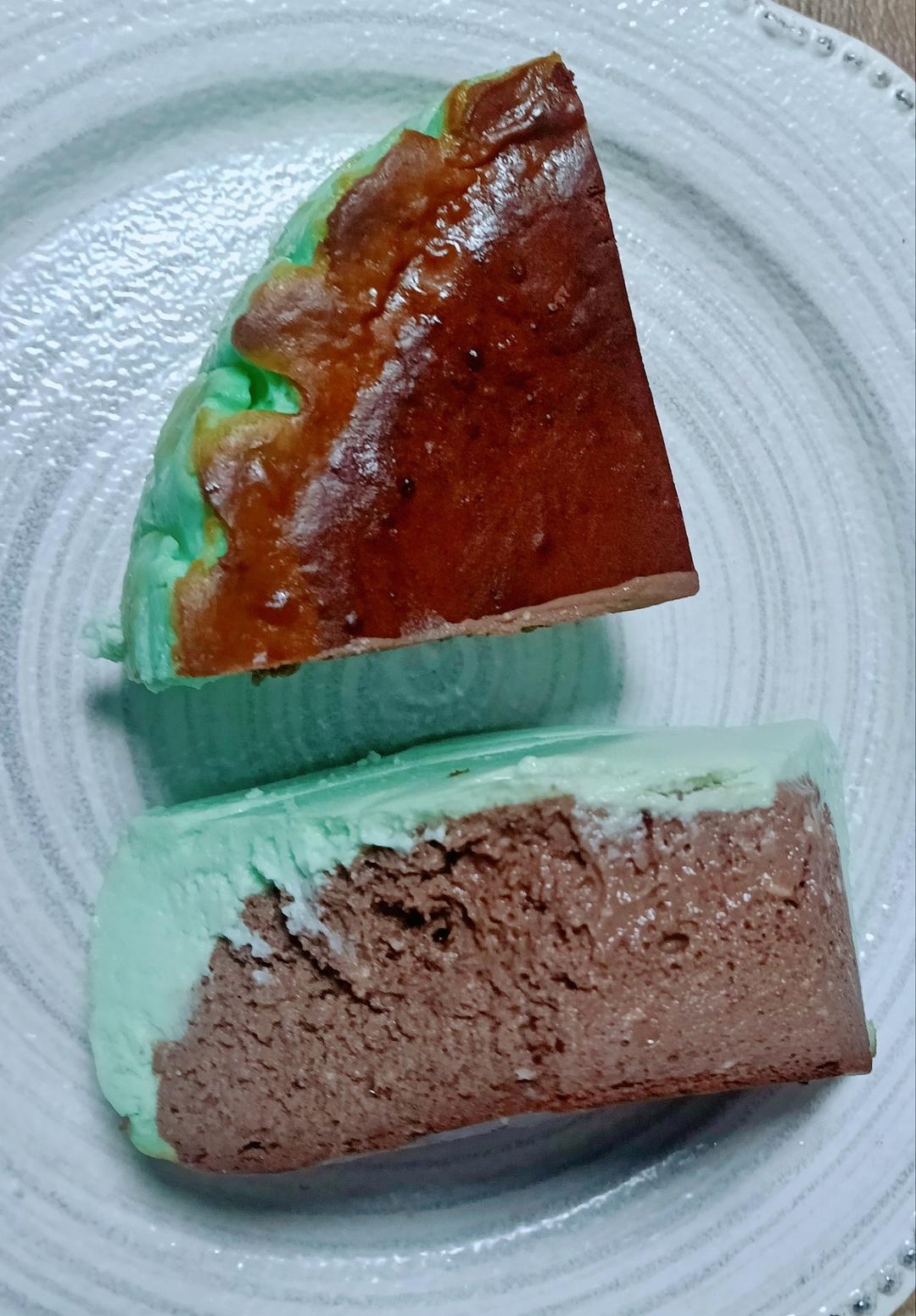 流心抹茶双色巴斯克