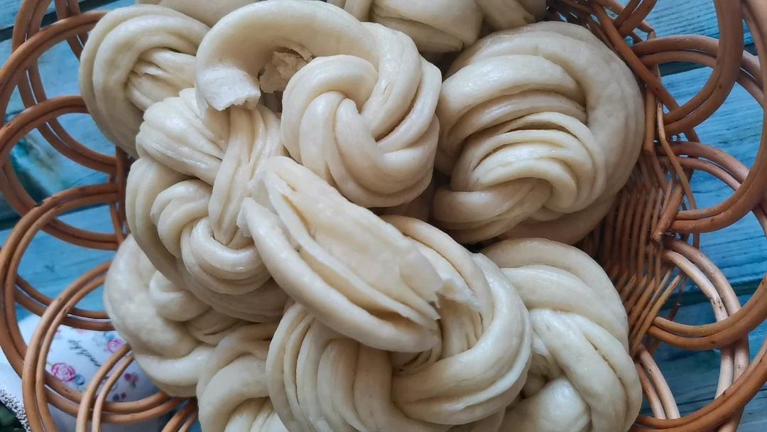 在这个看脸的时代~花卷儿也可以高颜值