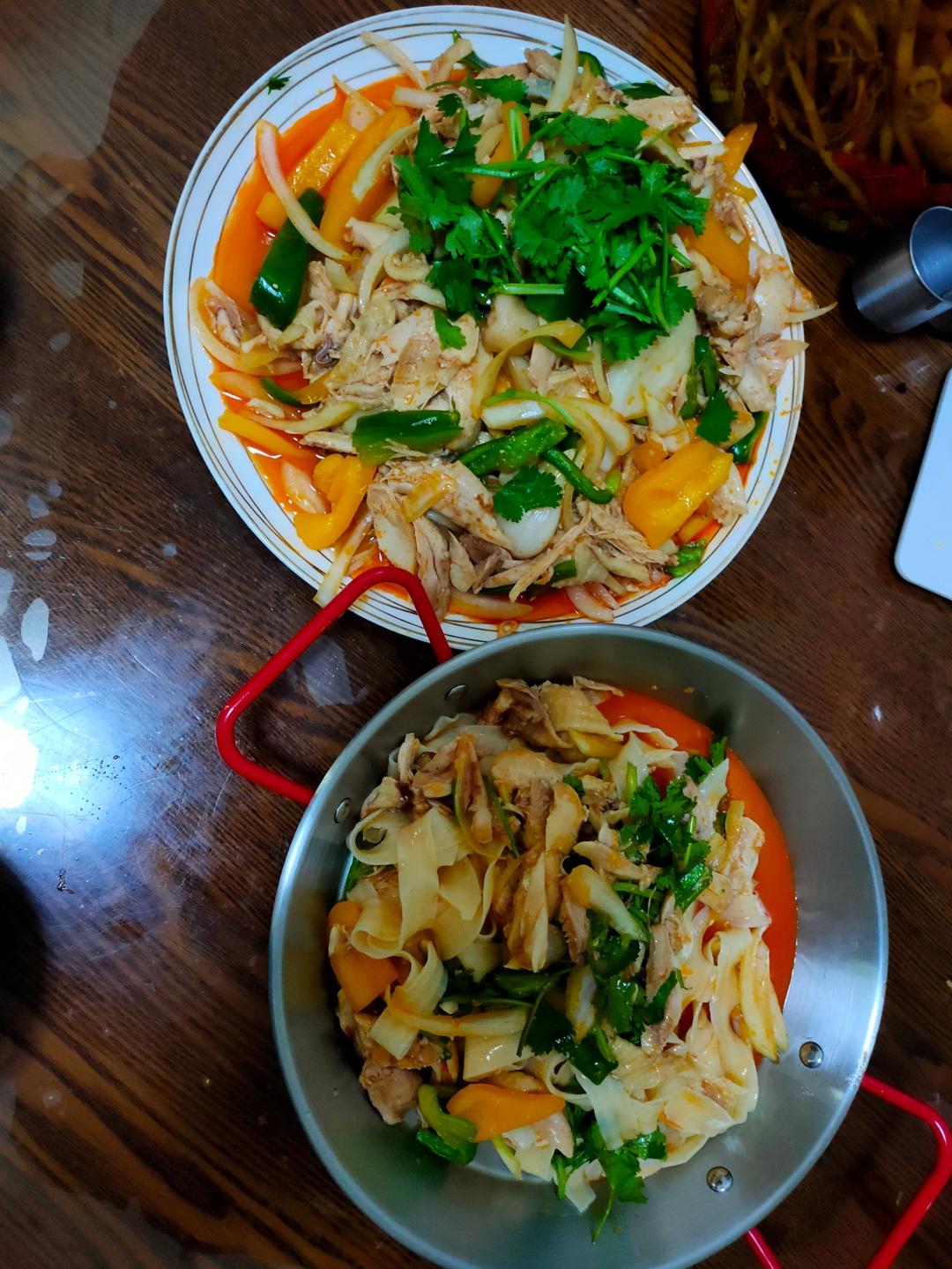 巨简单的新疆椒麻鸡，是我在饭店里吃过的味道