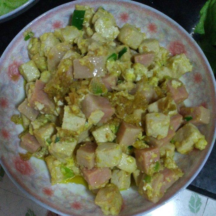 蛋包豆腐丁