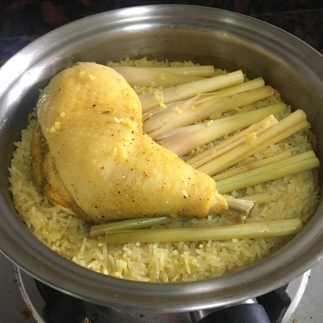 黄金海南鸡饭（无骨版）