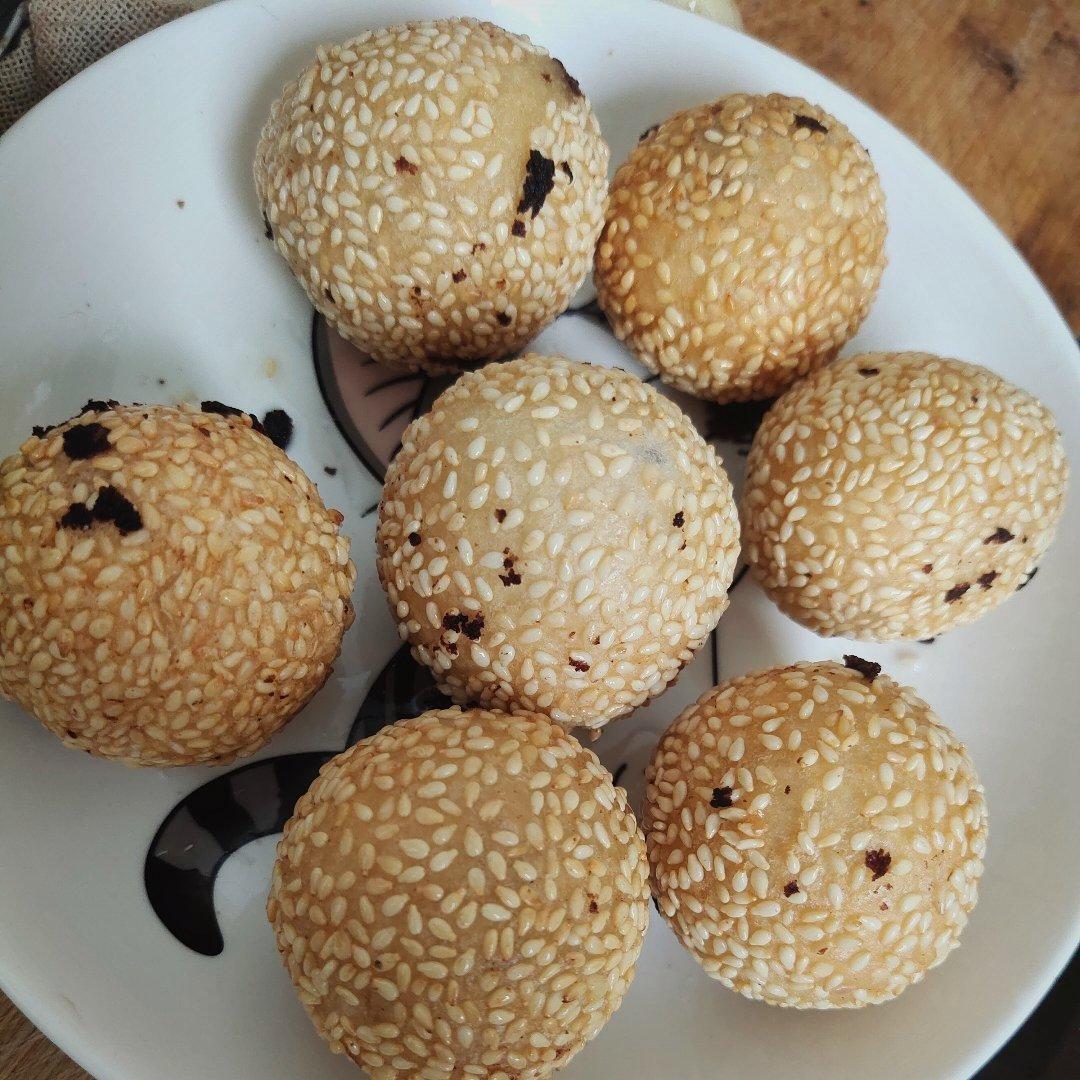 豆沙麻团