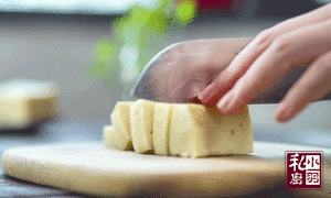 小羽私厨之芝麻韧豆腐的做法 步骤1
